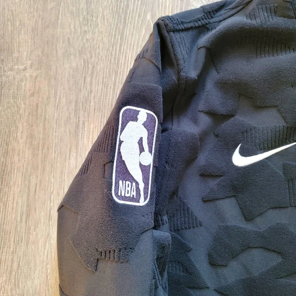 BRAND NEW Nike NBA Team 31 Courtside Varsity Jacket Men's Size XL - Picture 4 of 9